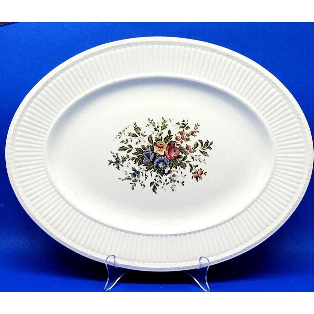 Wedgwood EDME  Conway Oval Platter 15 3/4